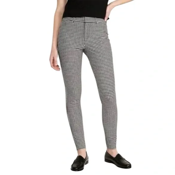 Old Navy Black & Cream Houndstooth High Rise Pixie Skinny Pants - Picture 1 of 8